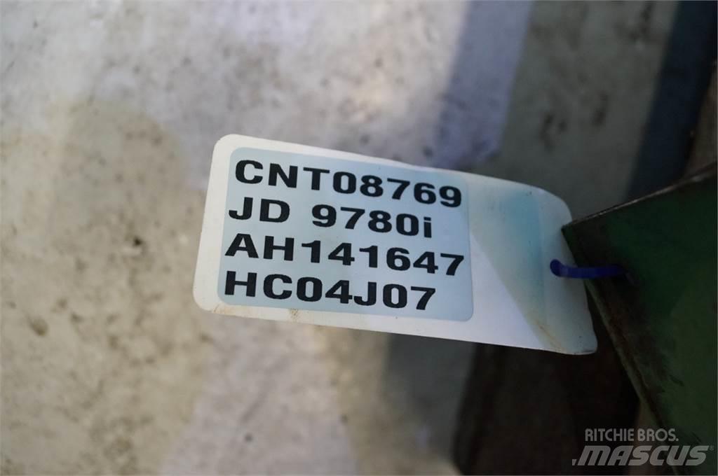 John Deere 9780 Разстилачки на пясък и сол