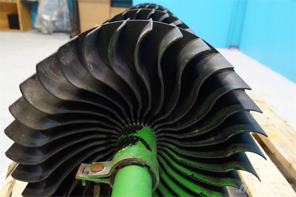 John Deere 9780 Разстилачки на пясък и сол