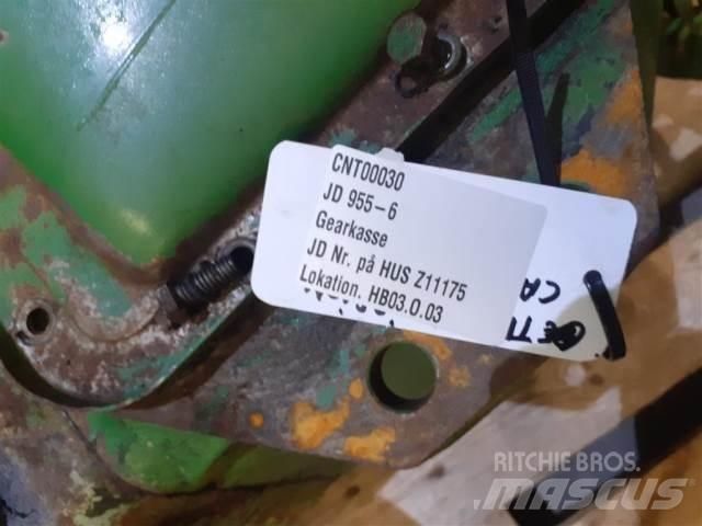 John Deere JD955 Предаване