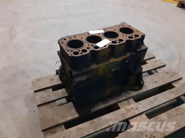 John Deere M53LW Двигатели