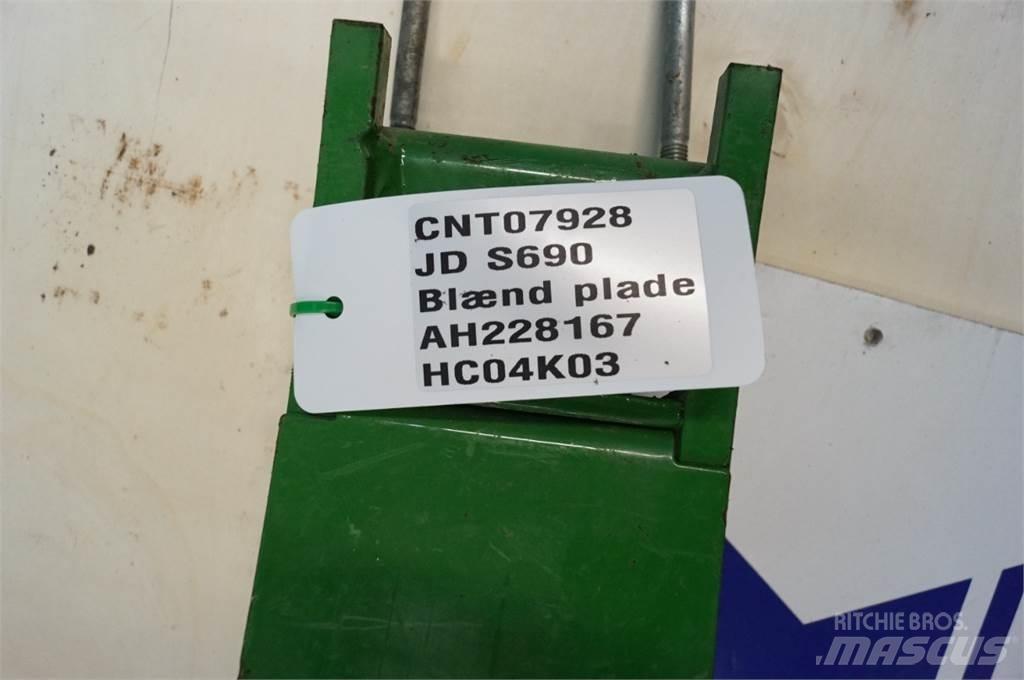 John Deere S690 Аксесоари  за комбайни