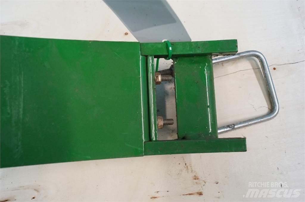 John Deere S690 Аксесоари  за комбайни