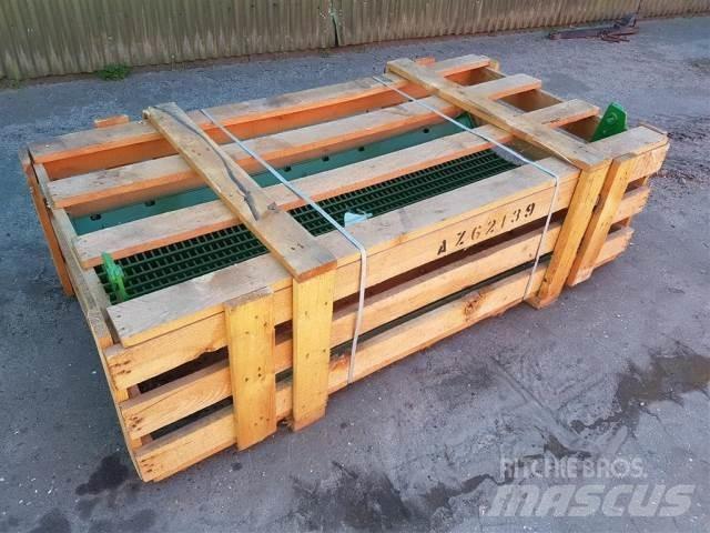 John Deere T670 Аксесоари  за комбайни