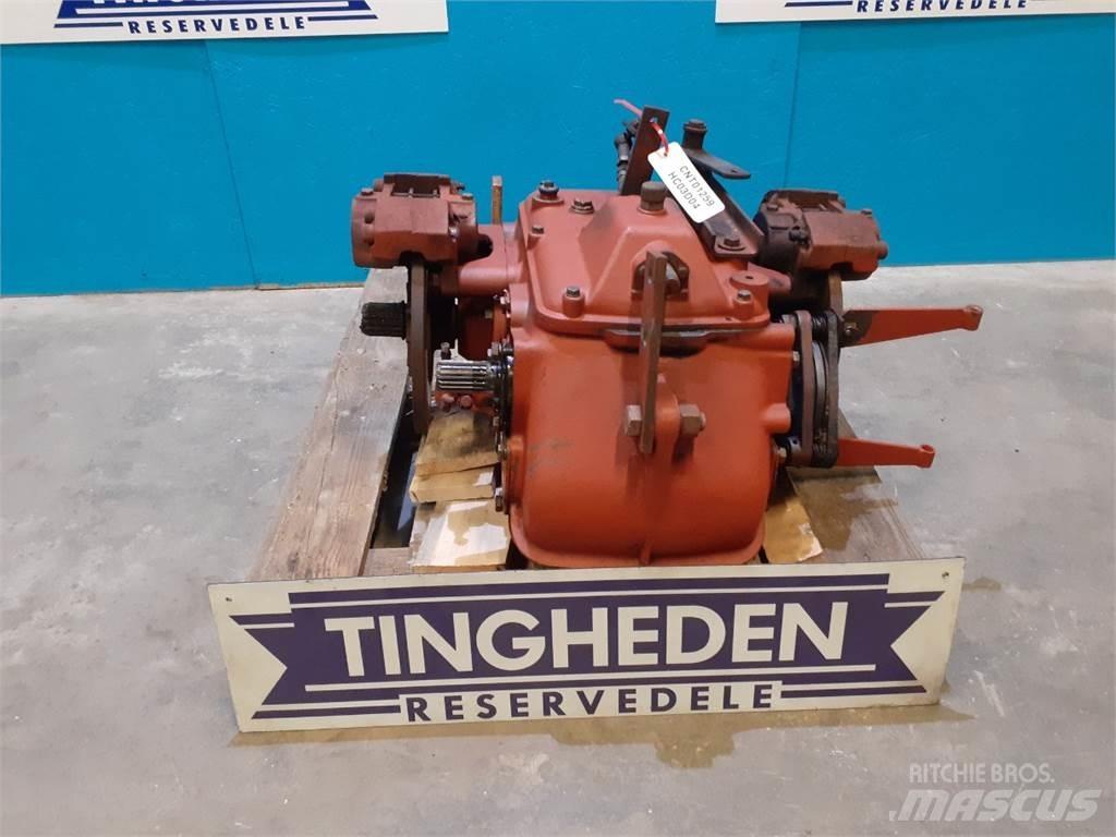 Laverda 3500 Предаване