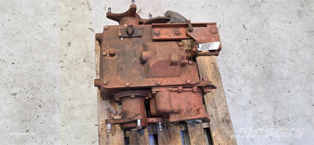 Laverda 627 Предаване