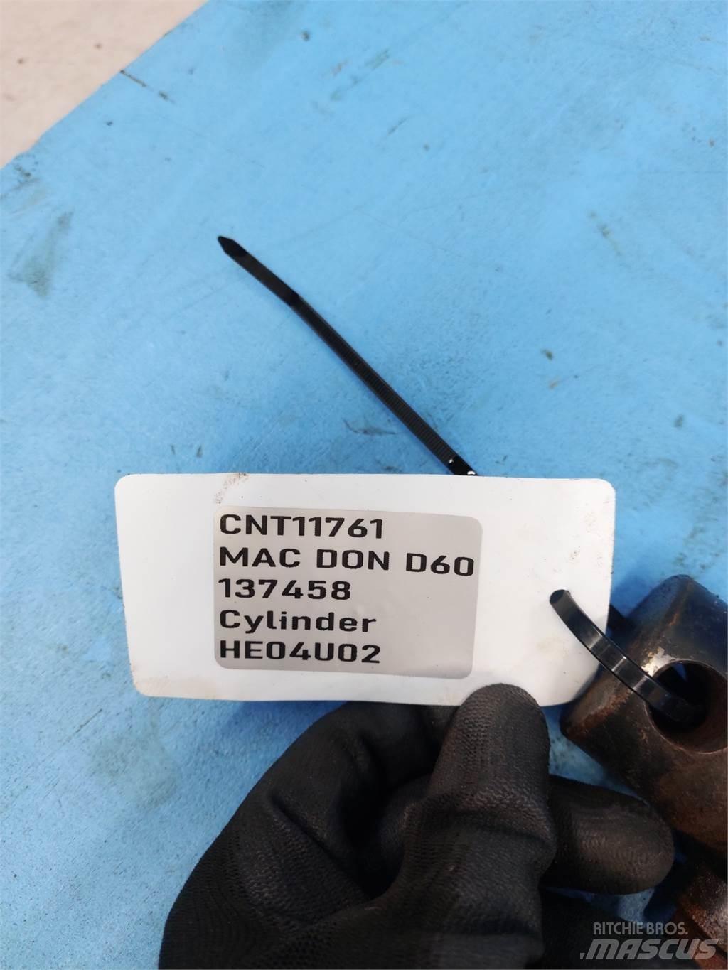 MacDon D60 Аксесоари  за комбайни