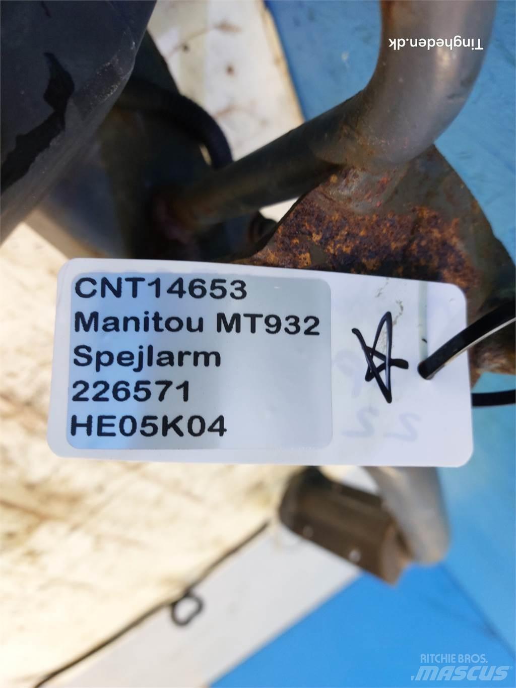 Manitou MT932 Пресяващи кофи
