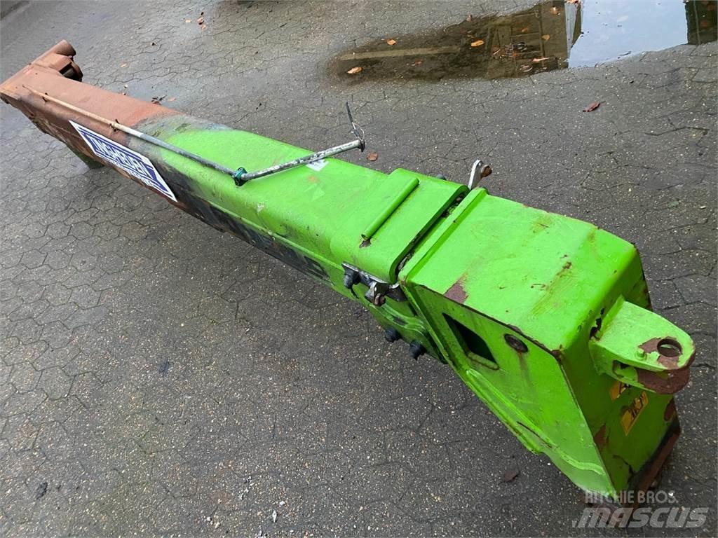 Merlo 25.6 Стрели и рамена
