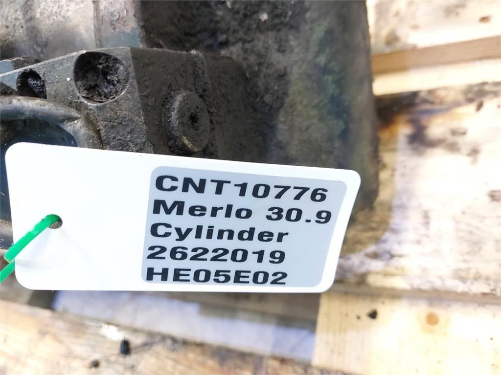 Merlo 30.9 Хидравлични