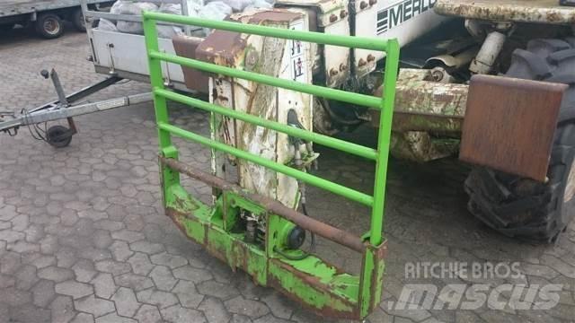 Merlo Bøjle Други товарещи и копаещи и аксесоари