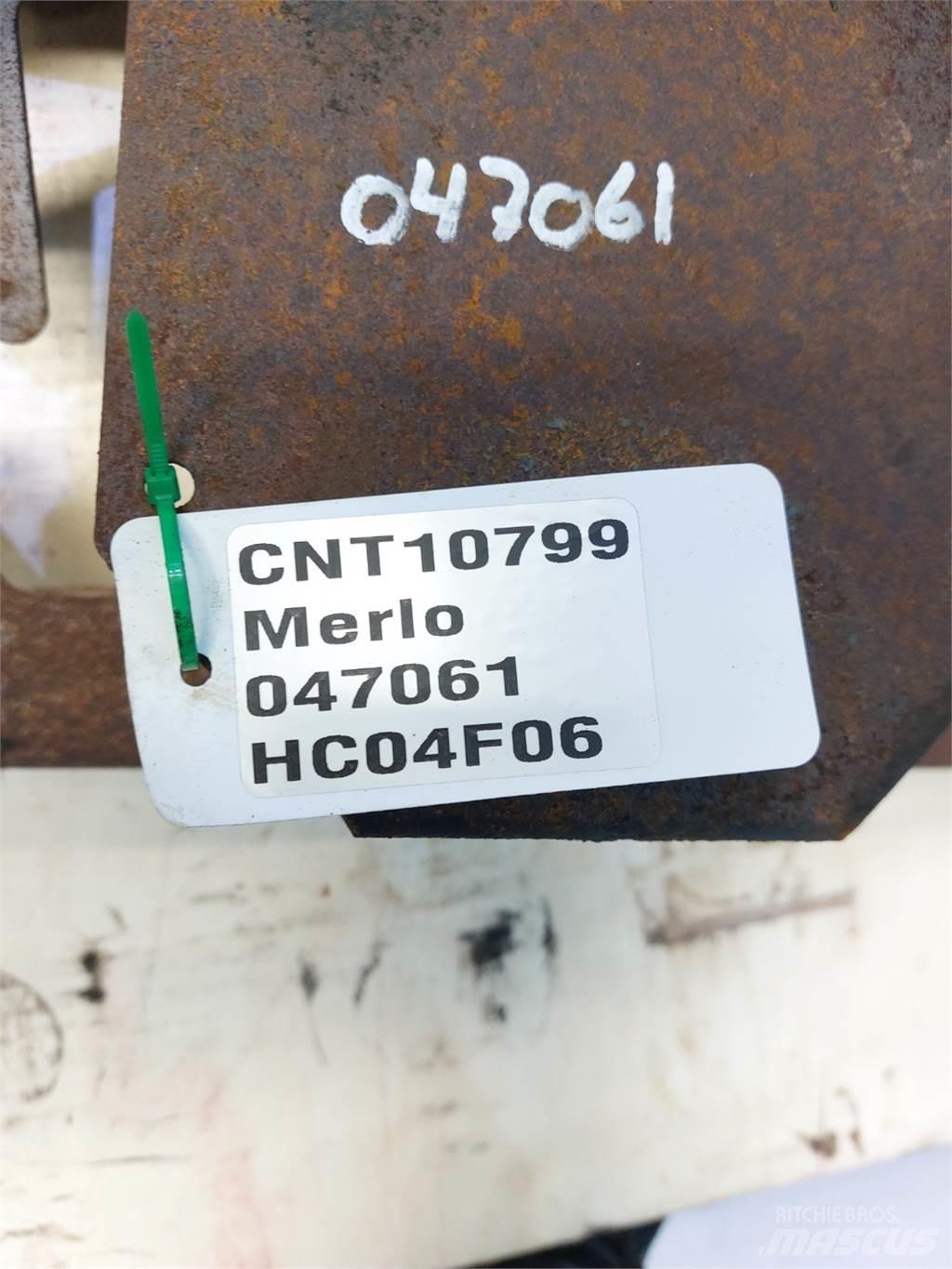 Merlo P40.7 Пресяващи кофи
