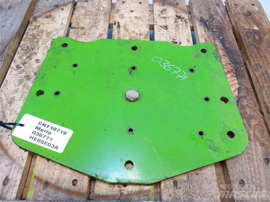 Merlo P41.7 Пресяващи кофи
