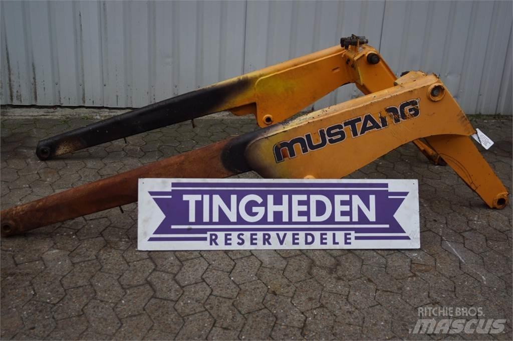 Mustang 2026 Стрели и рамена
