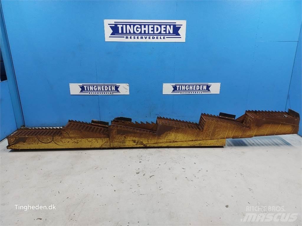 New Holland 1545 Аксесоари  за комбайни