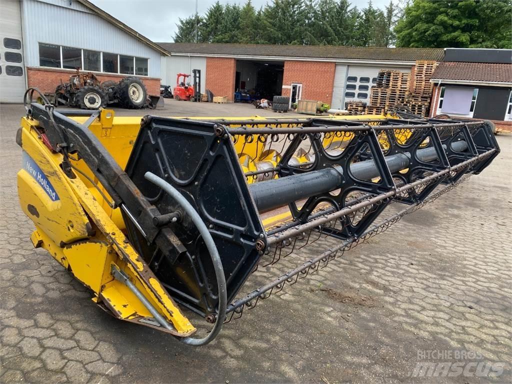 New Holland 24 Аксесоари  за комбайни