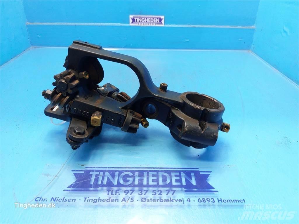 New Holland 4860 Друга техника за жънене на фураж
