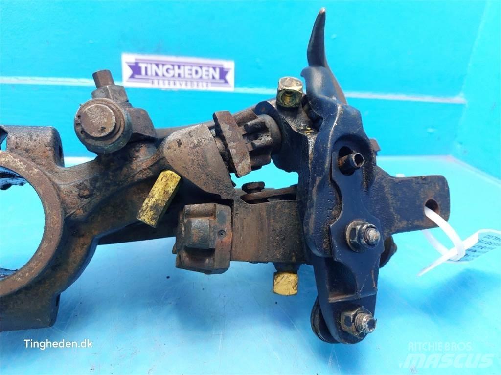 New Holland 4860 Друга техника за жънене на фураж