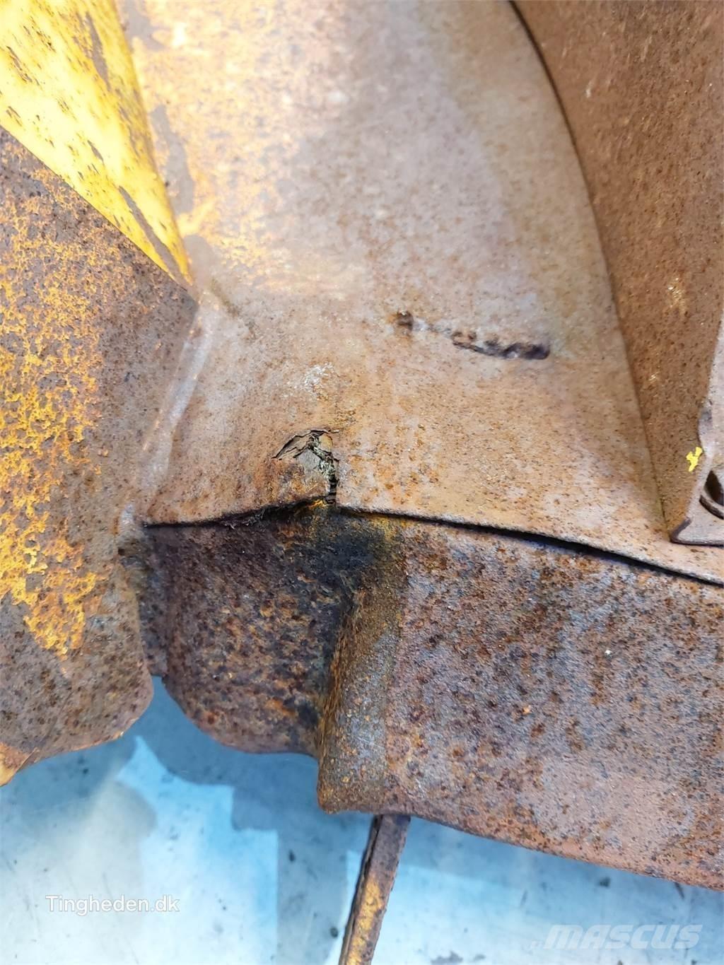 New Holland 8080 Аксесоари  за комбайни
