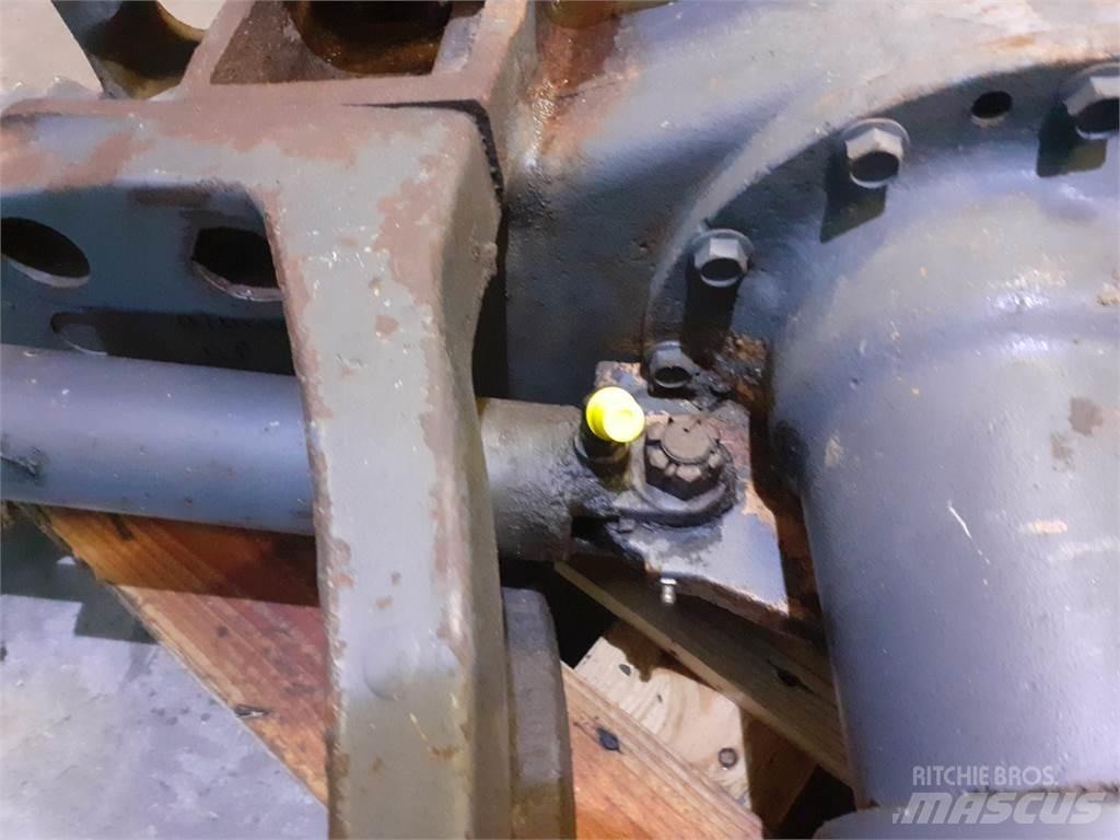 New Holland 8770 Други аксесоари за трактори