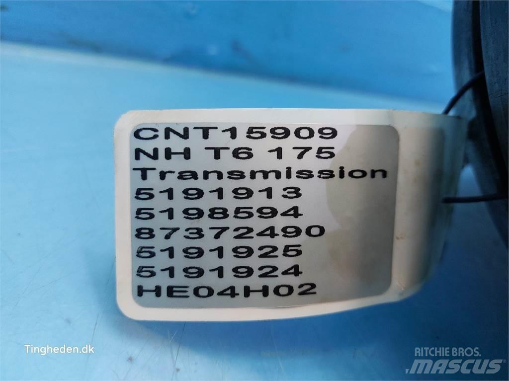 New Holland T6 Предаване