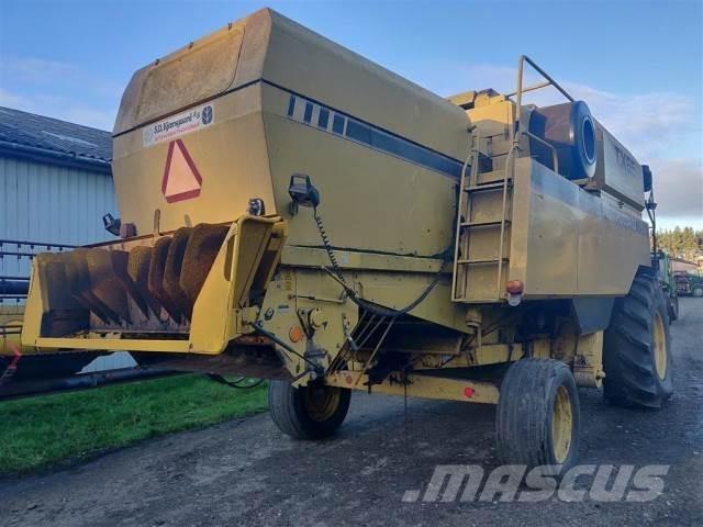 New Holland TX65 Комбайни