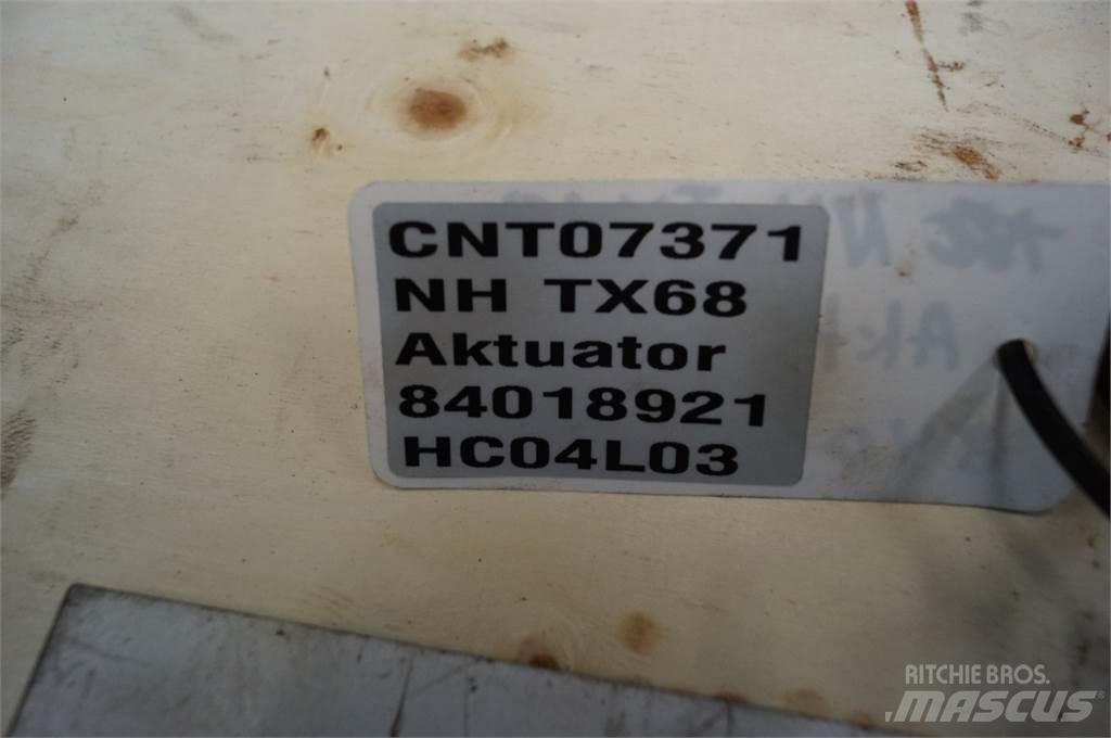 New Holland TX68 Електроники