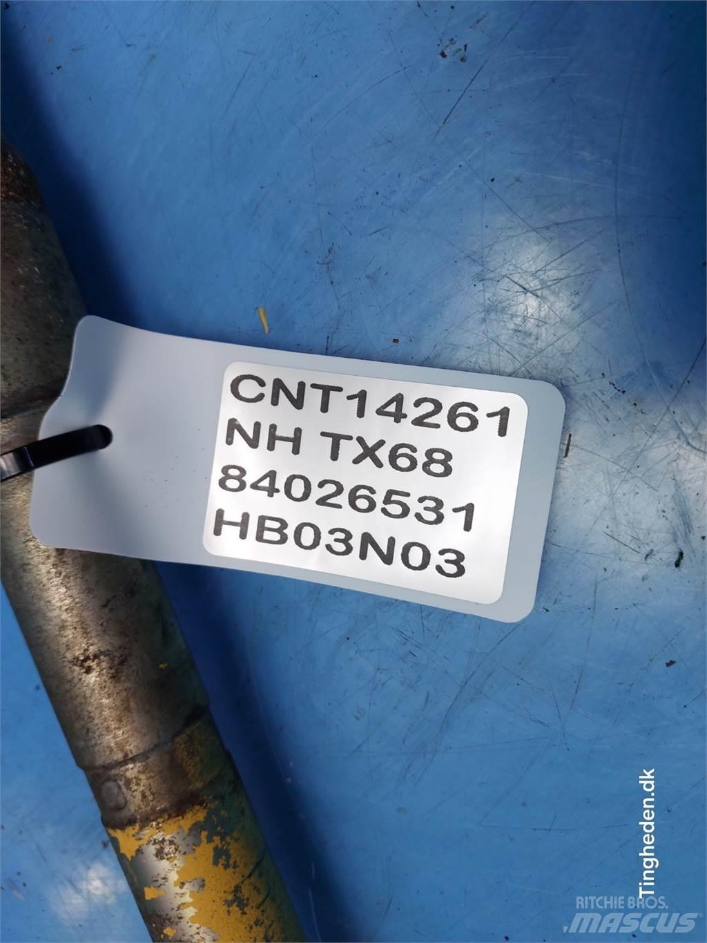 New Holland TX68 Радиатори