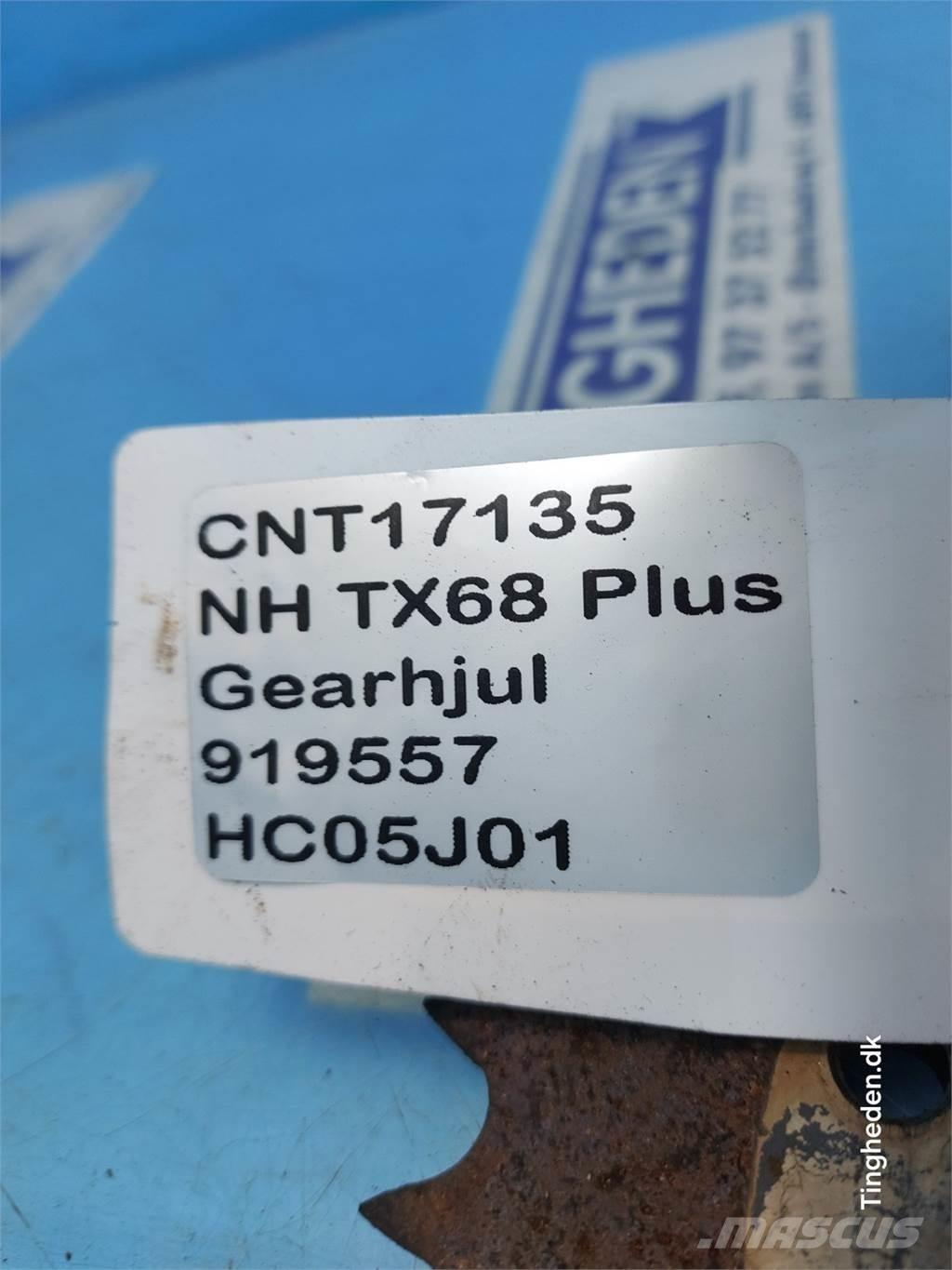 New Holland TX68 Разстилачки на пясък и сол