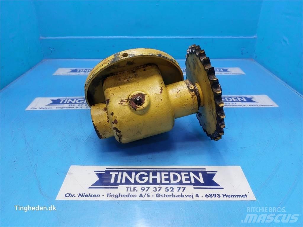 New Holland TX68 Предаване