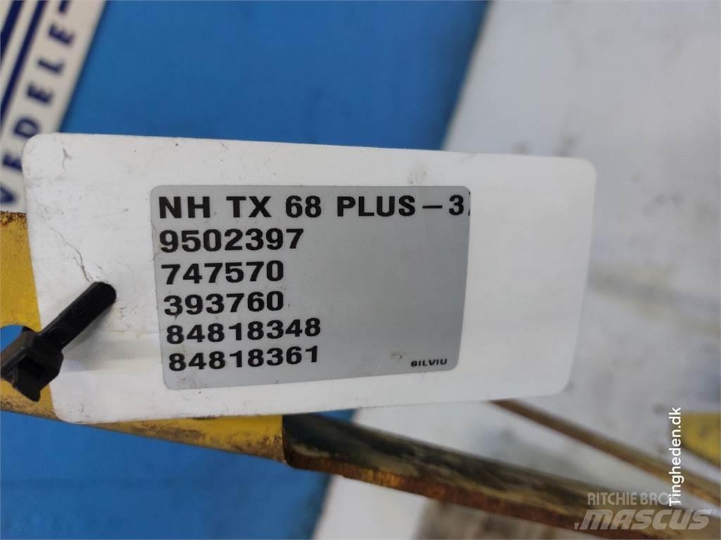 New Holland TX68 Разстилачки на пясък и сол