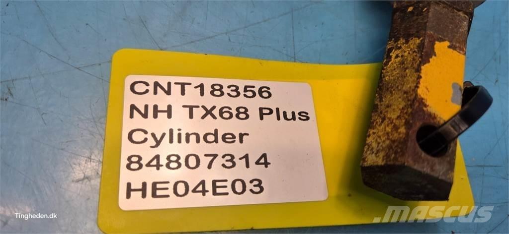 New Holland TX68 Хидравлични