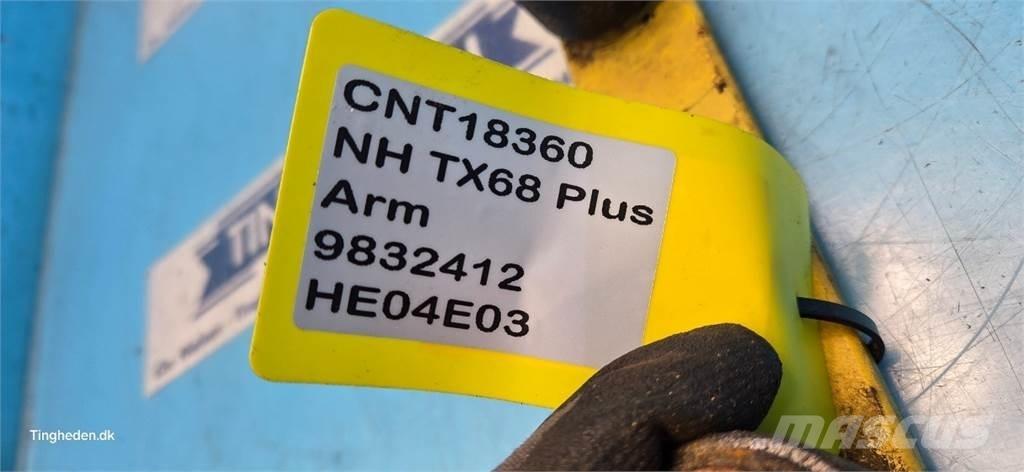 New Holland TX68 Разстилачки на пясък и сол