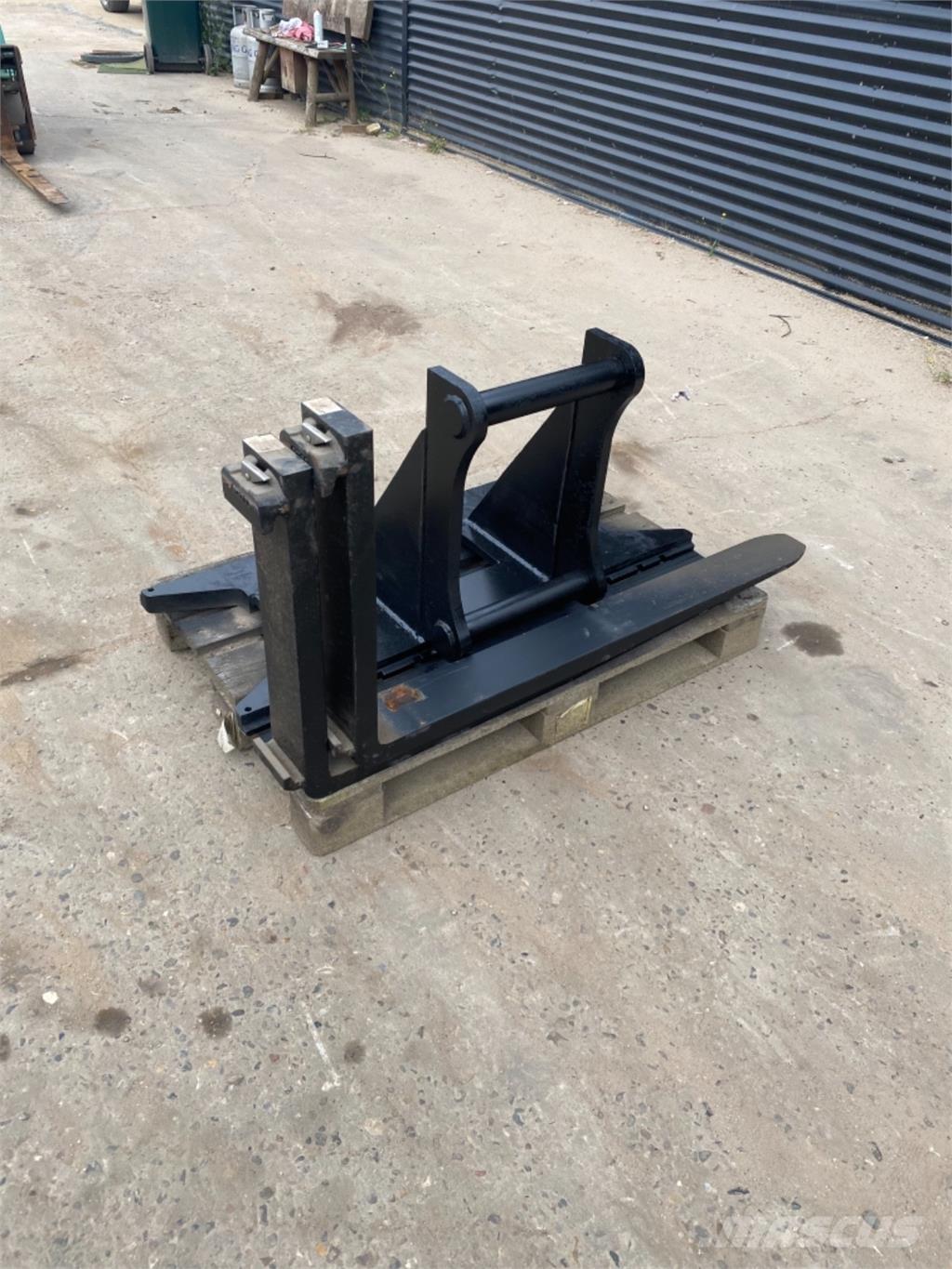  Pallegaffelsæt Вили