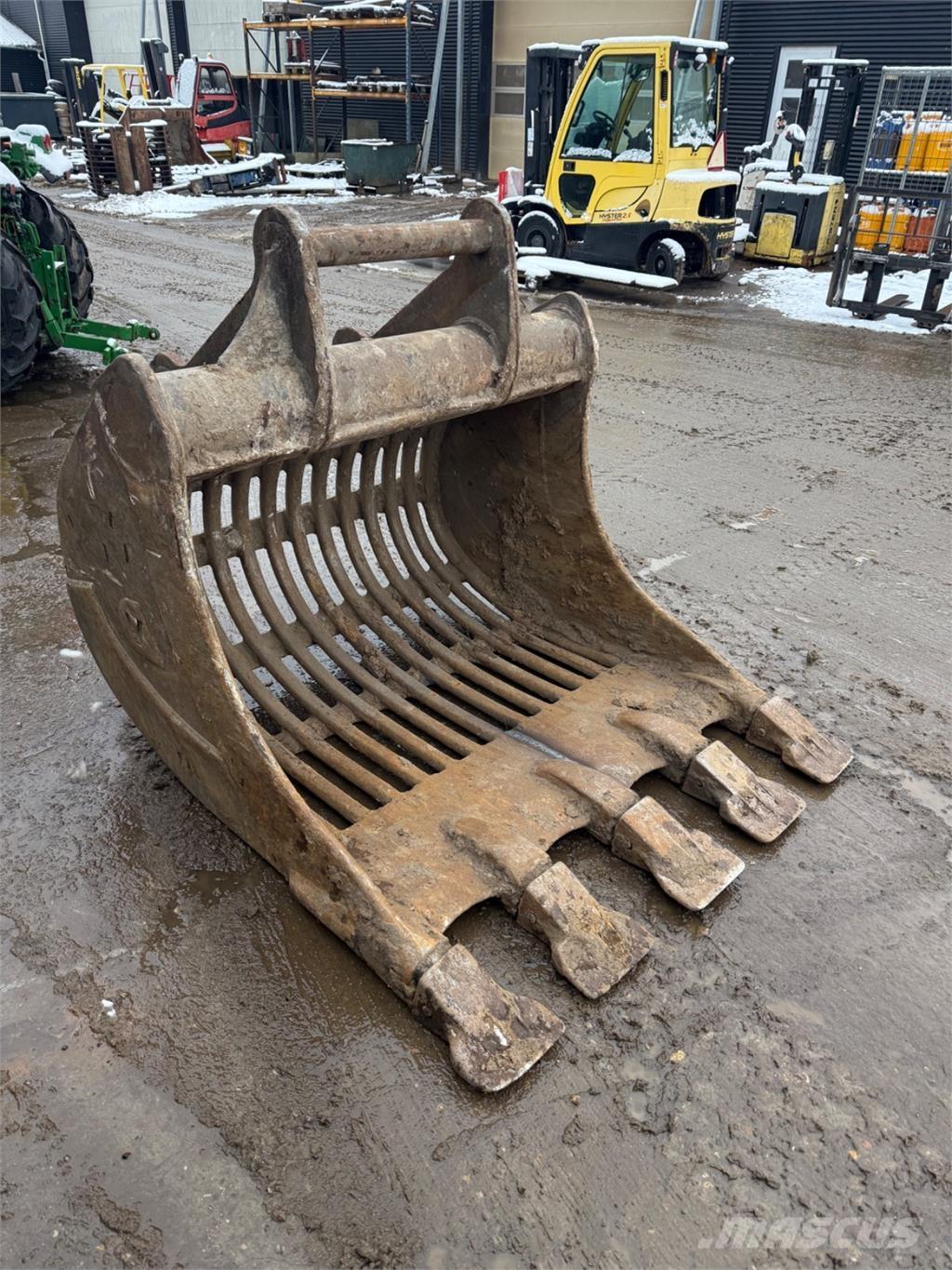  Risteskovl Пресяващи кофи
