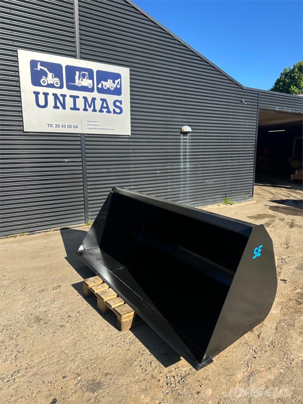  SE AB Manitou Кофи