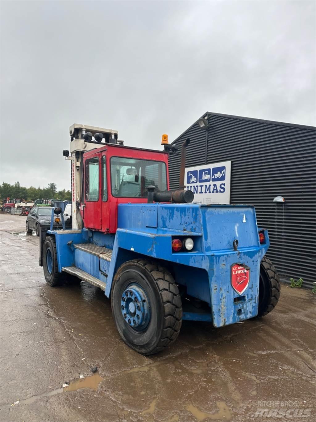 Svetruck 12-1200 Дизелови камиони