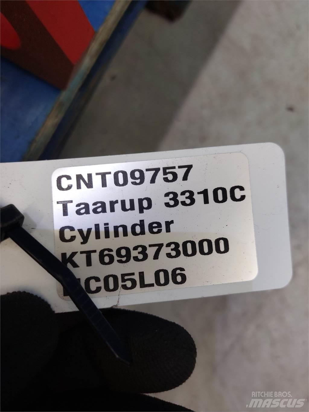 Taarup 3310C Косачки