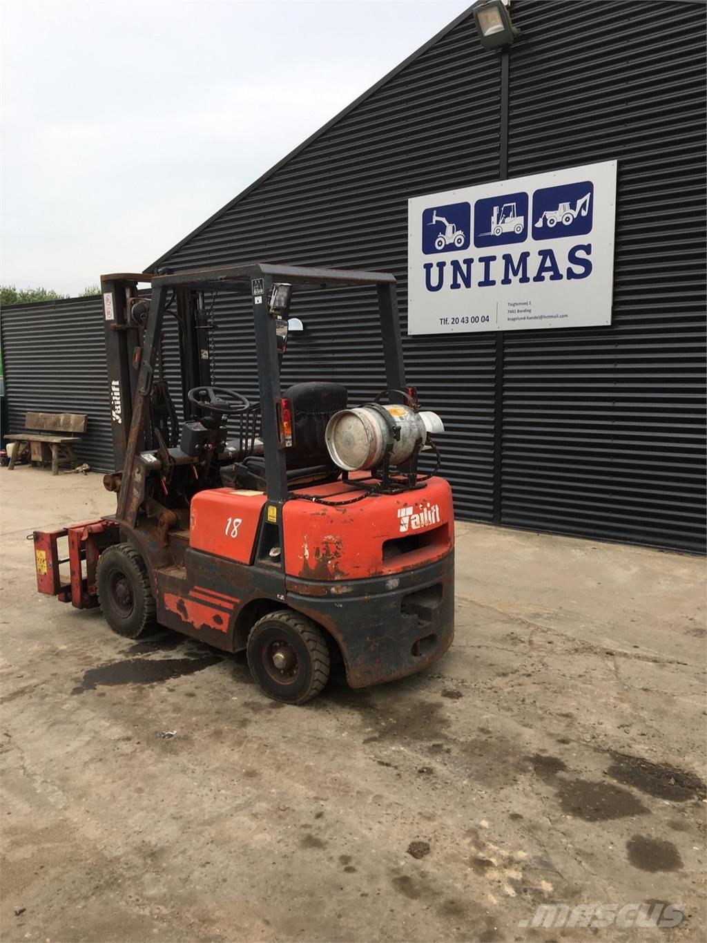 Tailift FG18 Камиони с АГУ