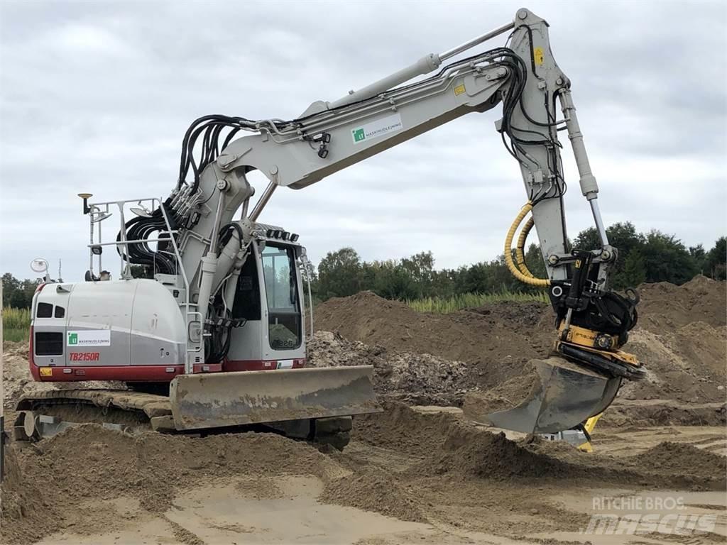 Takeuchi 2150 Верижен екскаватор