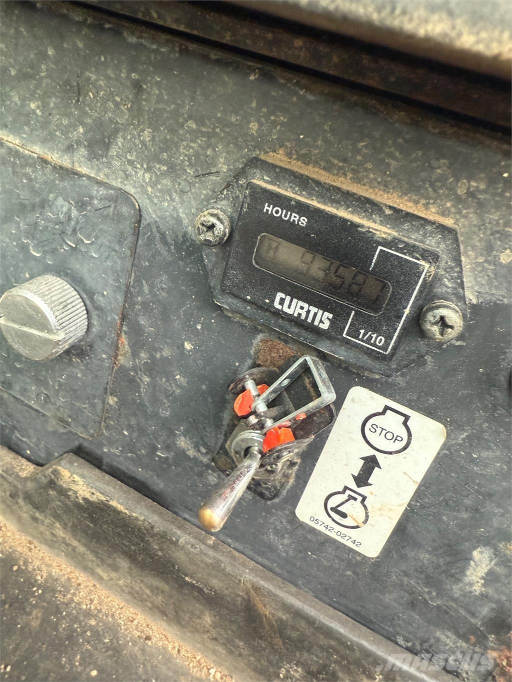 Takeuchi TB1140 Верижен екскаватор