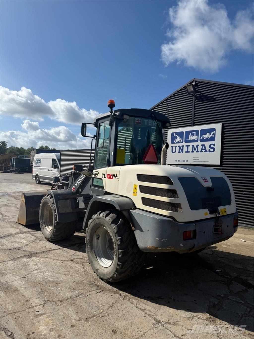 Terex TL100 Колесни товарачи