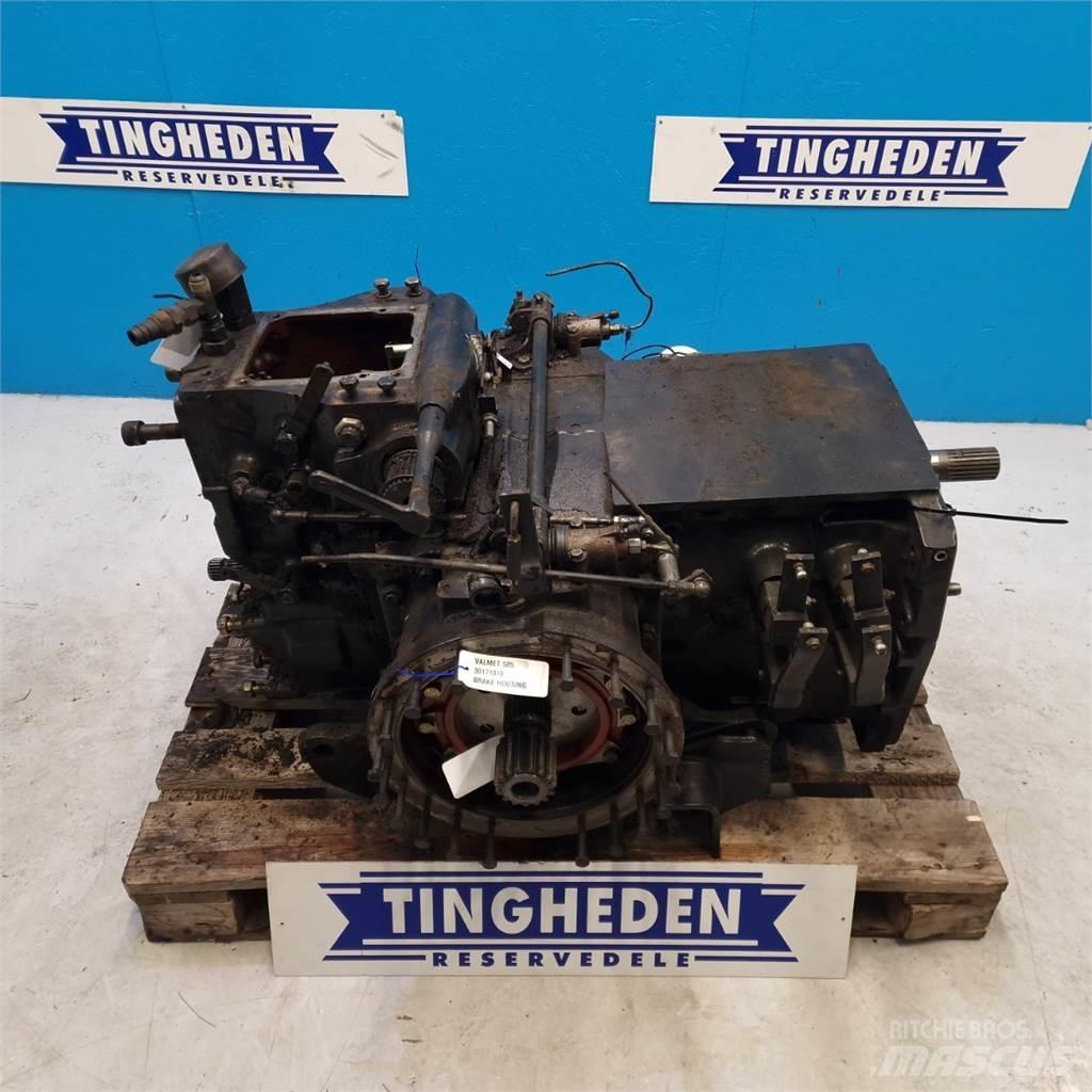 Valmet 505 Предаване