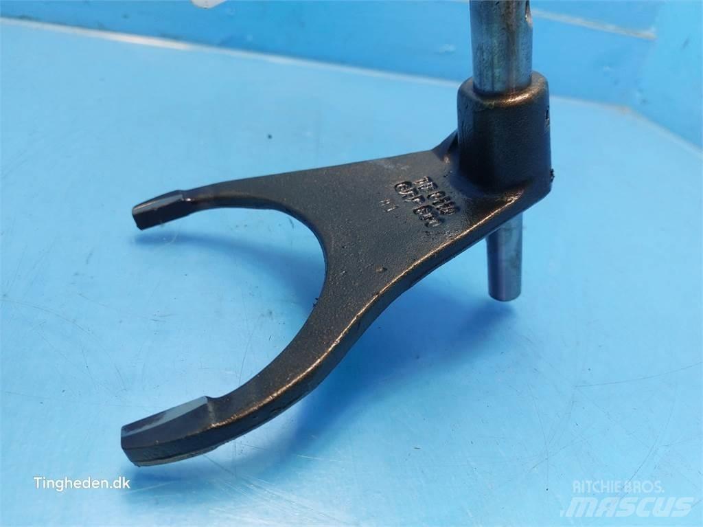 Valmet 8050 Предаване