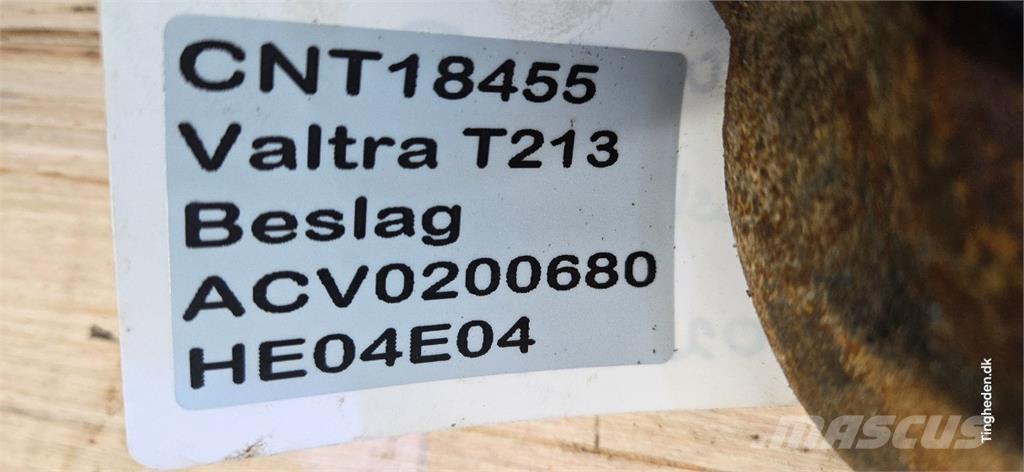 Valtra T213 Други аксесоари за трактори