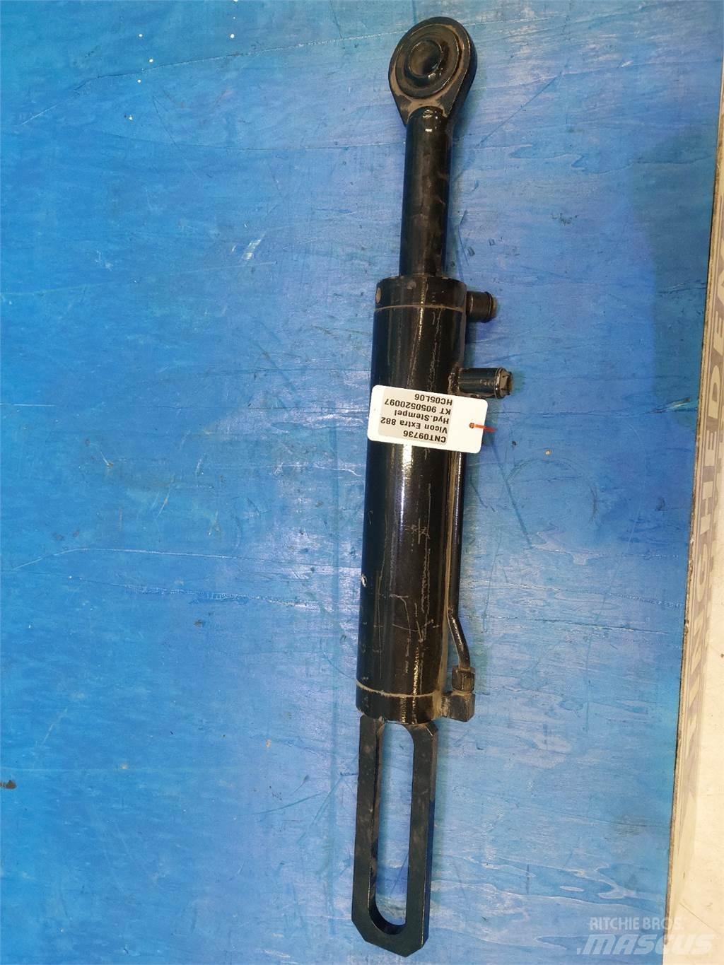 Vicon Extra 832 Косачки