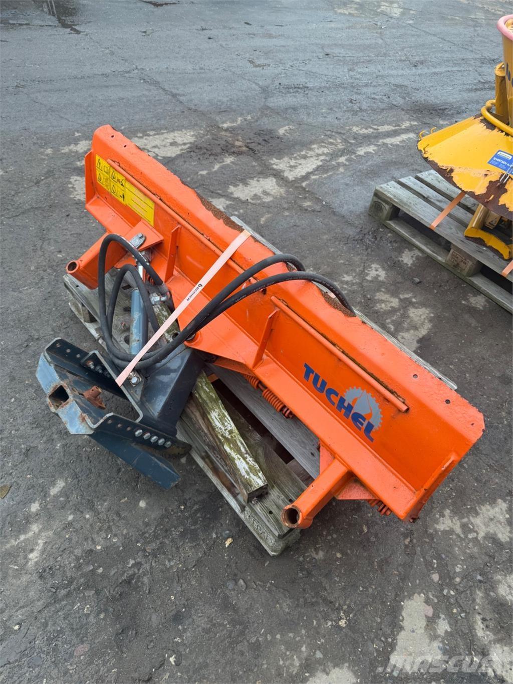  Vinterudstyr Автоматични метачки с четки