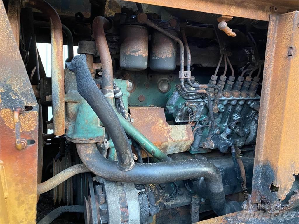 Volvo L120 Колесни товарачи