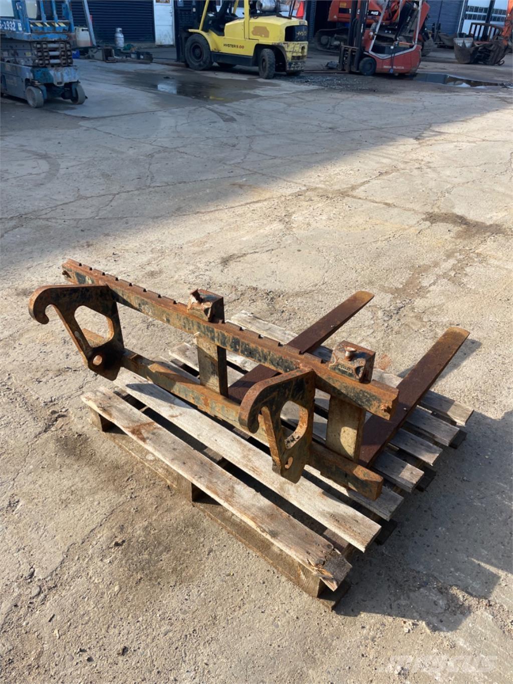 Volvo L30 Вили