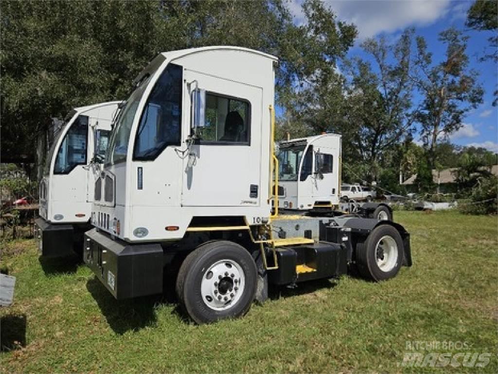 Autocar ACTT42 Терминални трактори