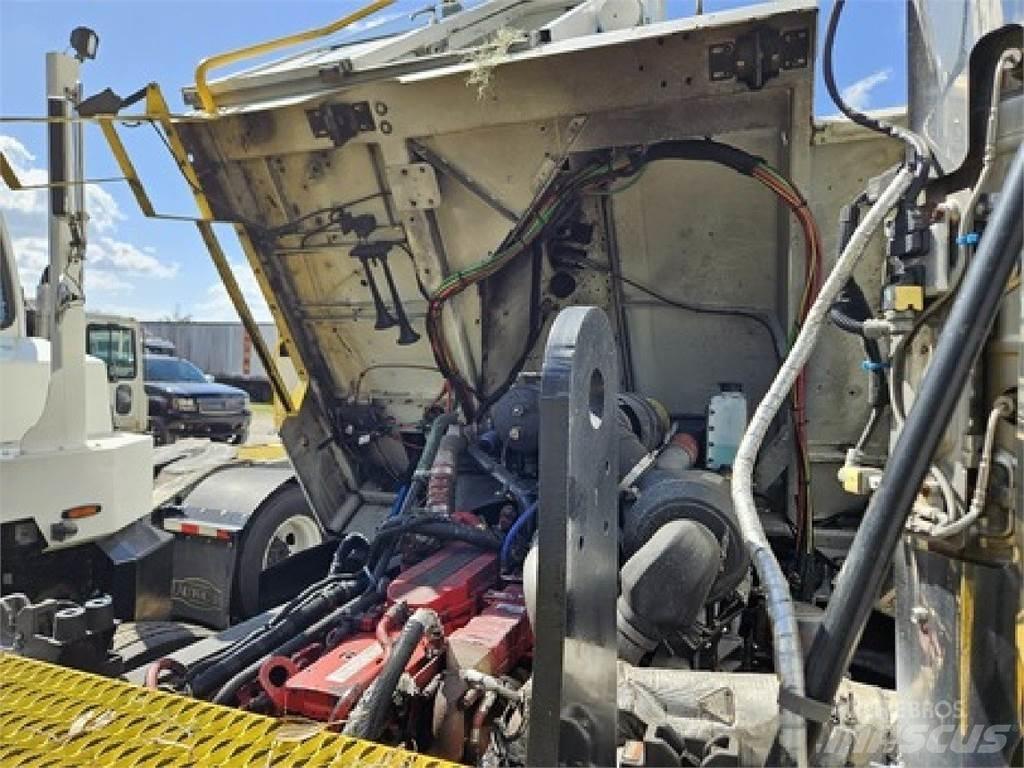 Autocar ACTT42 Терминални трактори